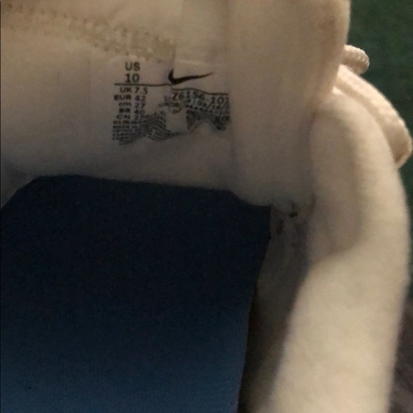 Shoes - Picture 3 of 5